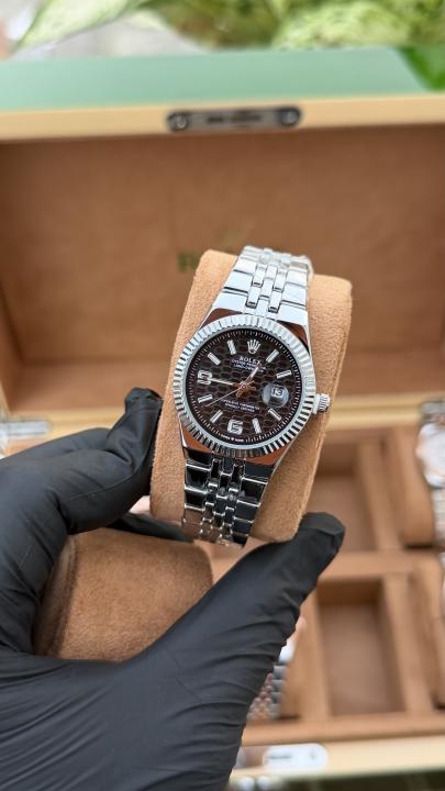 Rolex land dweller silver with black dial