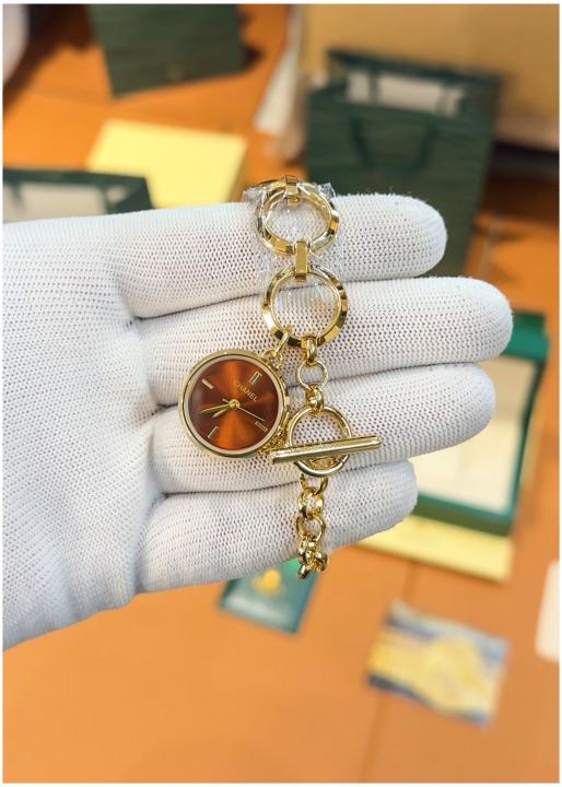 Chanel Round Gold Red