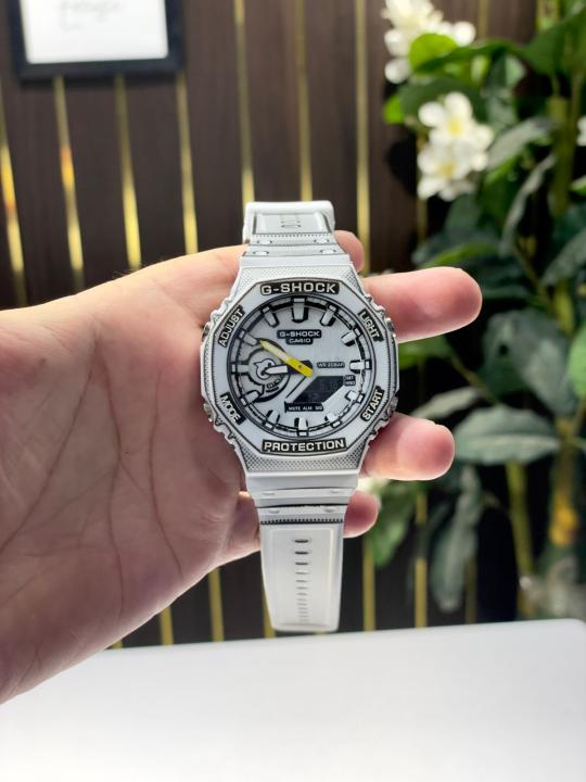 Gshock Manga White Black