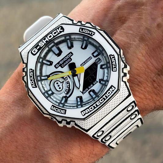 Gshock Manga White Black