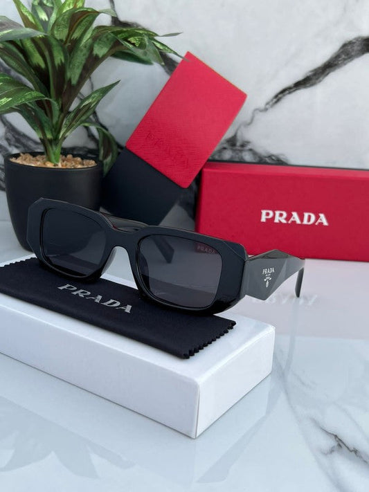 Prada milliano addition