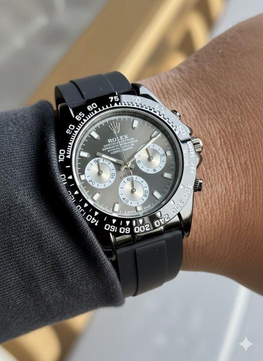Rolex Daytona rubber belt black dial