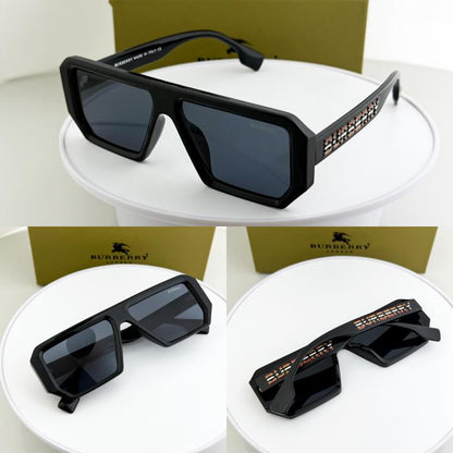 Burberry Signature black