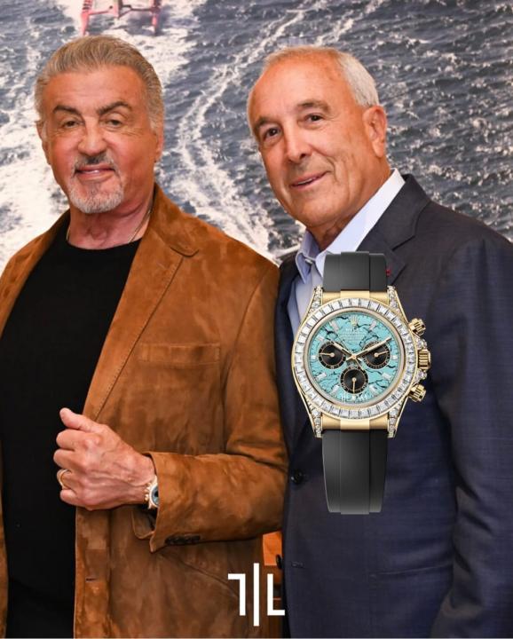 Rolex Daytona rubber belt blue dial