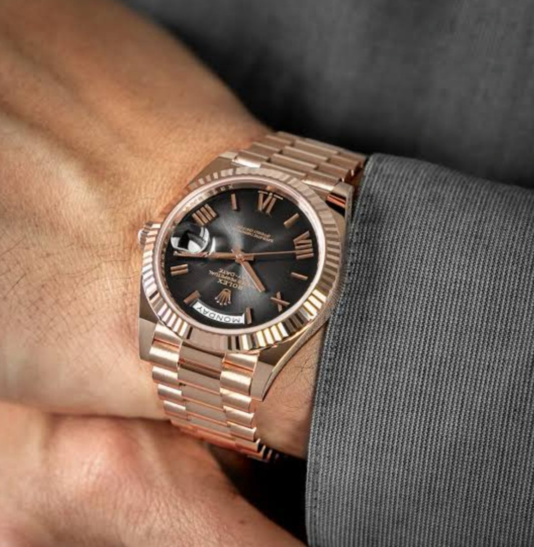Rolex Oyster Rose Gold Gun dial